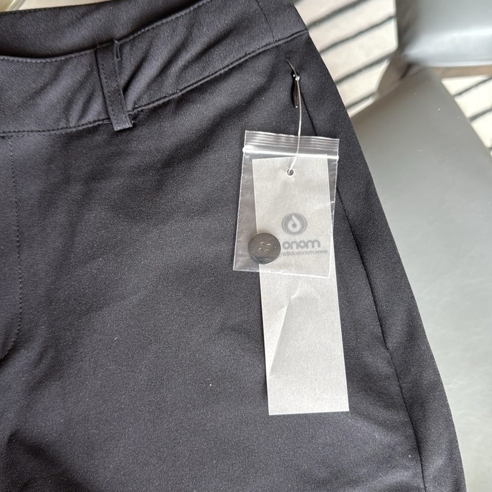 NWT Mono B women’s black shorts - Size small - Picture 4 of 7